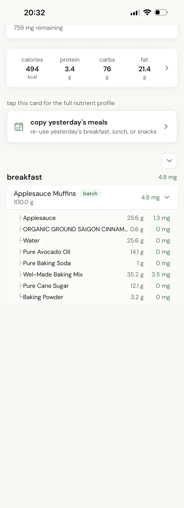 today's breakfast: applesauce muffins, a batch, 100 g and 4.8 mg, opened to show eight ingredients with their weights and phe.